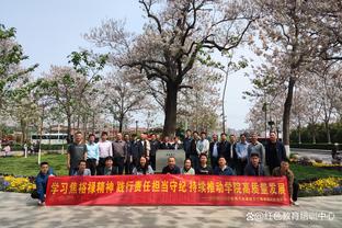 浓眉：第三节球队加强了防守 我们需要保持这样的防守强度