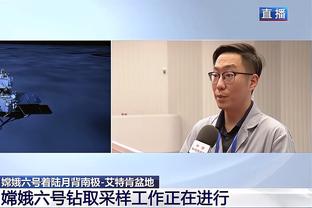 张佳玮：湖人得亏浓眉末段换防解决问题 里夫斯几个传球神似妖刀